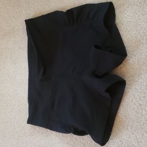 Under armour small black shorts with ruching